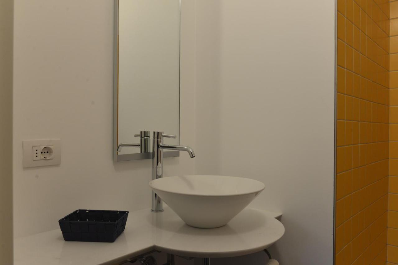 Biker'S Wine House Bed & Breakfast Rovereto  Exterior photo